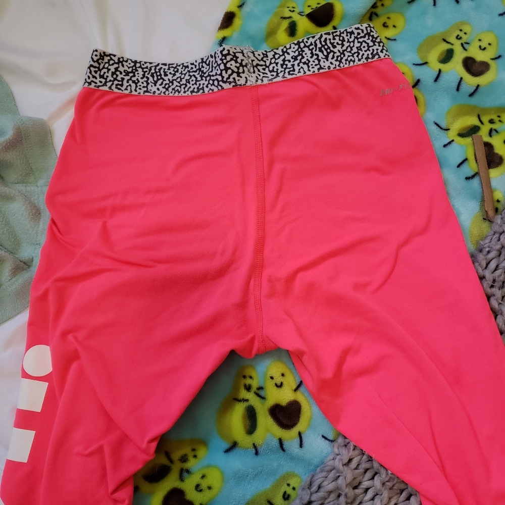 Nike Pro Leggings - Picture 4 of 5